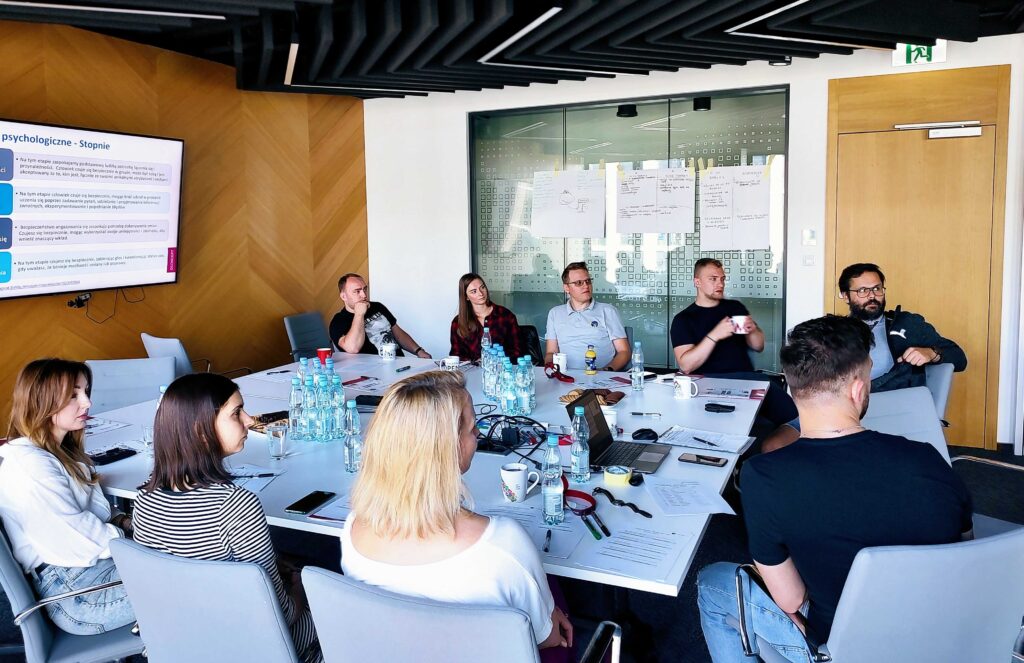 people sitting in the office listen to speaking